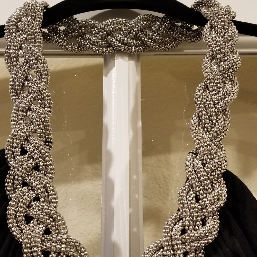 TwentyOne Halter Top - Picture 4 of 5